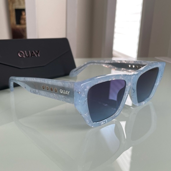 NWT QUAY Limited Edition No Apologies Sunglasses - Picture 2 of 11